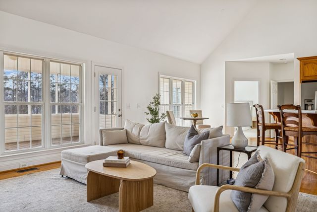 2131 Spring Lake Dr, Spring Hill, TN 37174