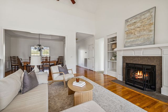 2131 Spring Lake Dr, Spring Hill, TN 37174