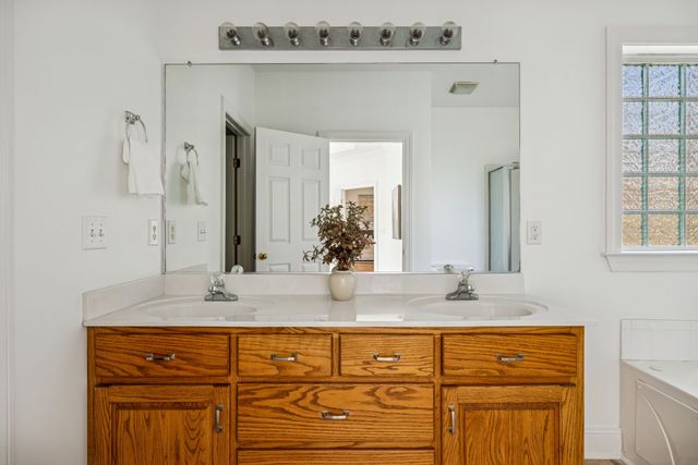 2131 Spring Lake Dr, Spring Hill, TN 37174