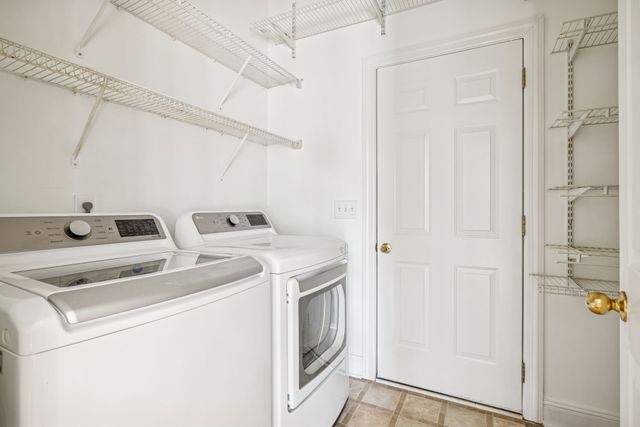 2131 Spring Lake Dr, Spring Hill, TN 37174