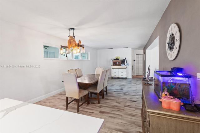 3510 SW 87th Ave, Miami, FL 33165