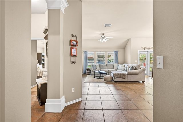 7521 Freds Folly Dr, Corpus Christi, TX 78414