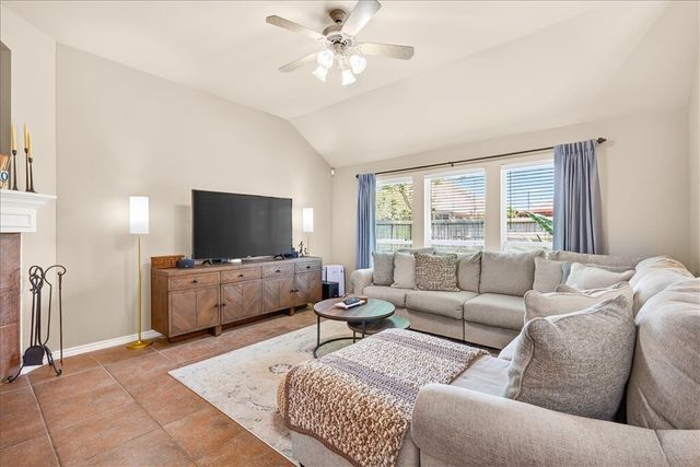 7521 Freds Folly Dr, Corpus Christi, TX 78414