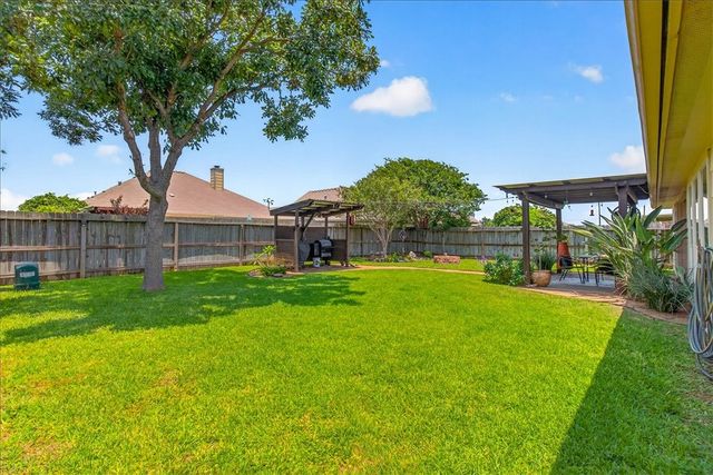 7521 Freds Folly Dr, Corpus Christi, TX 78414