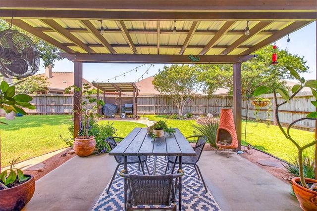 7521 Freds Folly Dr, Corpus Christi, TX 78414