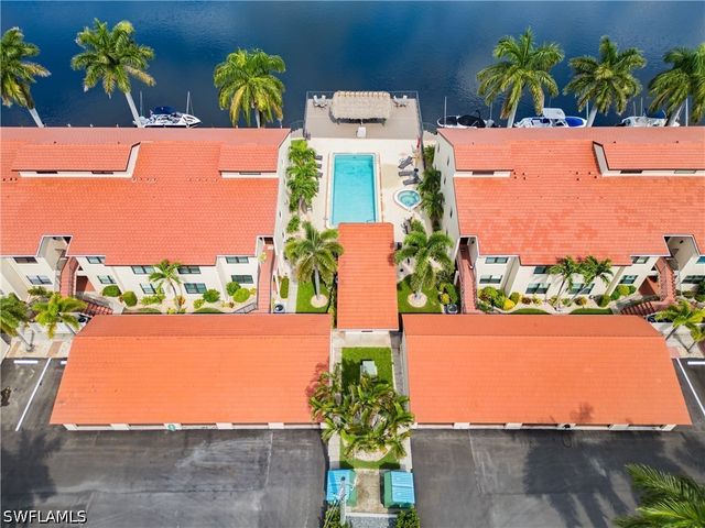 5121 Sunnybrook CT 26, Cape Coral, FL 33904