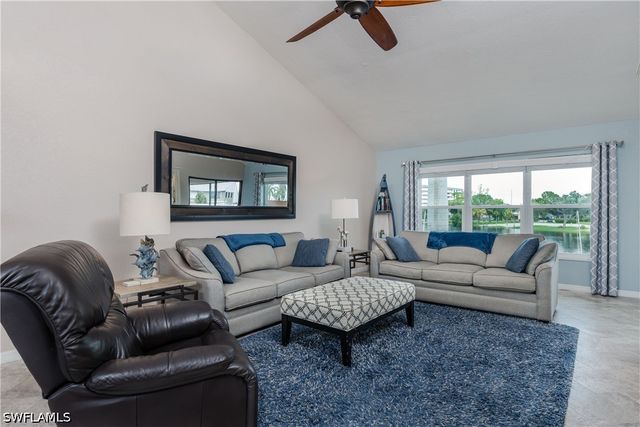 5121 Sunnybrook CT 26, Cape Coral, FL 33904