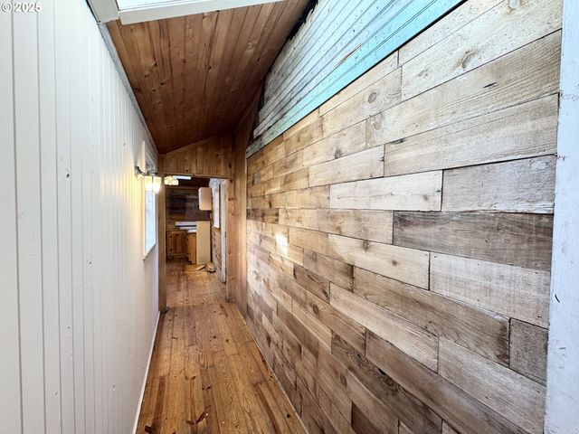 2514 WILLOWS Rd, Seaview, WA 98644