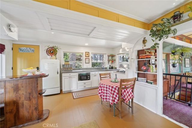 21875 Sawpit Canyon Road, Cedarpines Park, CA 92322