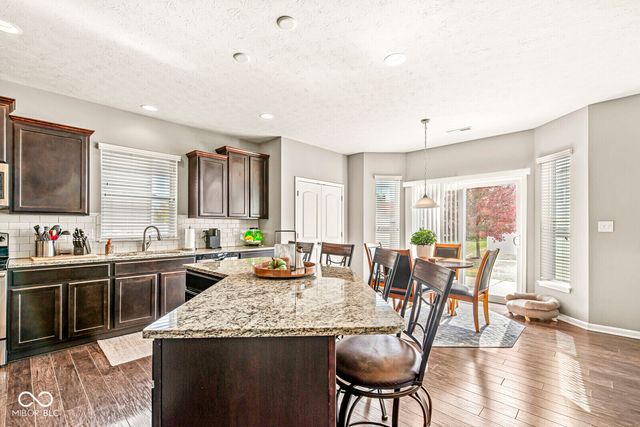 1307 Cliff View Drive, Westfield, IN 46074