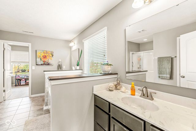 1307 Cliff View Drive, Westfield, IN 46074