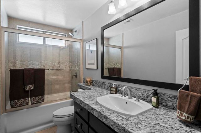 2075 Pierce Court, El Cajon, CA 92019