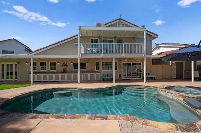 2075 Pierce Court, El Cajon, CA 92019