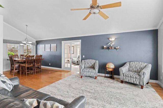 2075 Pierce Court, El Cajon, CA 92019