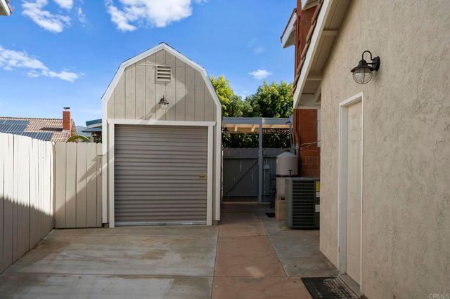 2075 Pierce Court, El Cajon, CA 92019