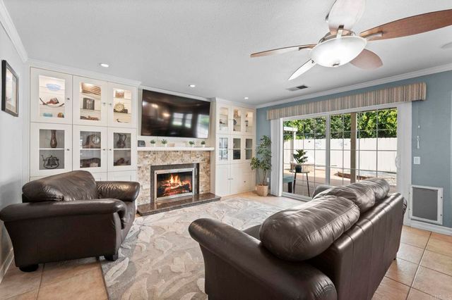 2075 Pierce Court, El Cajon, CA 92019