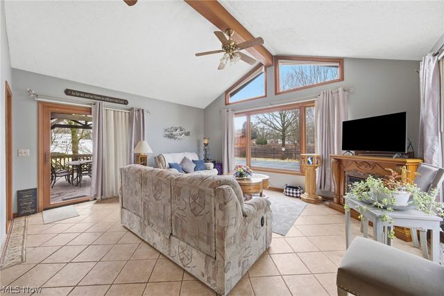 3287 Broadhaven Avenue NW, Massillon, OH 44646