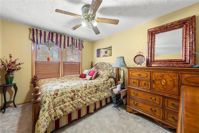 3287 Broadhaven Avenue NW, Massillon, OH 44646