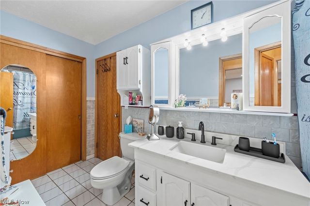 3287 Broadhaven Avenue NW, Massillon, OH 44646