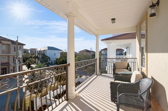 116 Sarasota Street, Miramar Beach, FL 32550