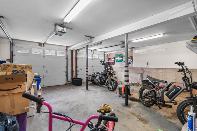 5 Chartwell Court, Londonderry, NH 03053