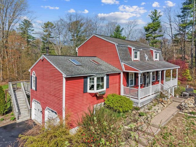 5 Chartwell Court, Londonderry, NH 03053