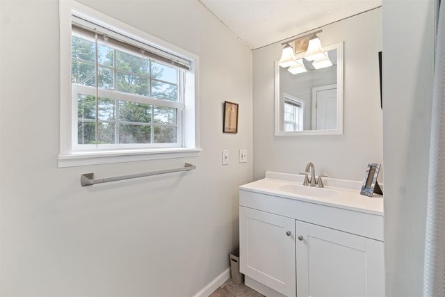 813 Mt Philo Road, Shelburne, VT 05482