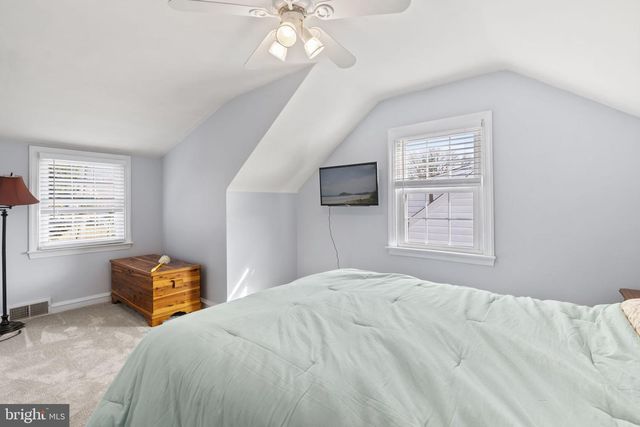 937 GREENBRIAR LN, Springfield, PA 19064