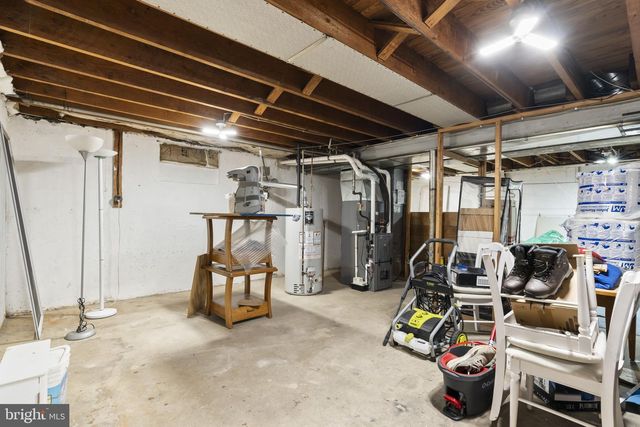 937 GREENBRIAR LN, Springfield, PA 19064