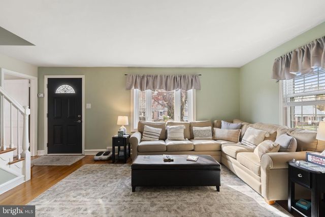 937 GREENBRIAR LN, Springfield, PA 19064