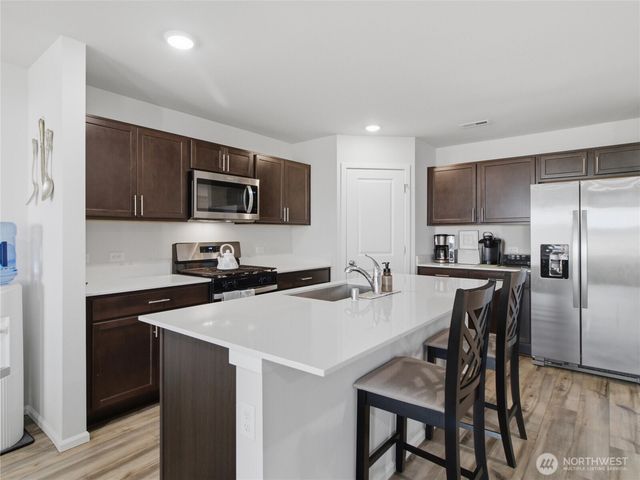 546 Gilbertson Lane SE, Olympia, WA 98501