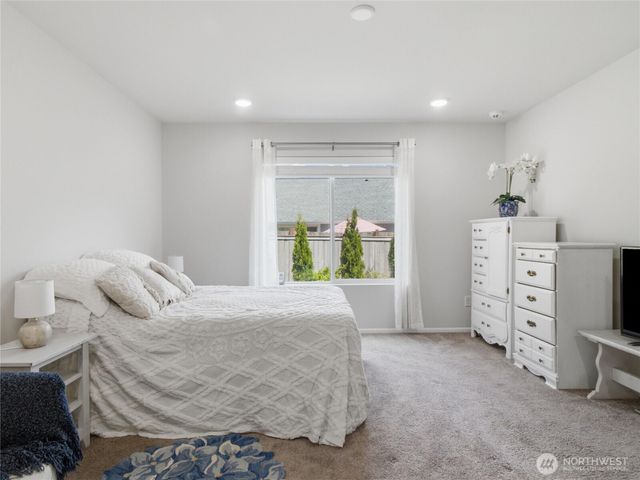 546 Gilbertson Lane SE, Olympia, WA 98501