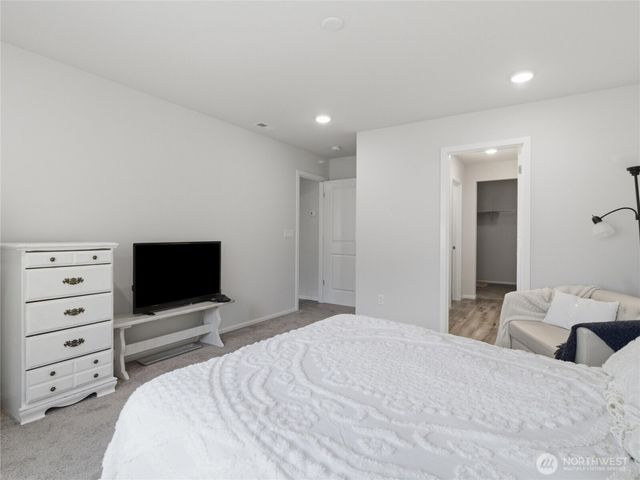 546 Gilbertson Lane SE, Olympia, WA 98501