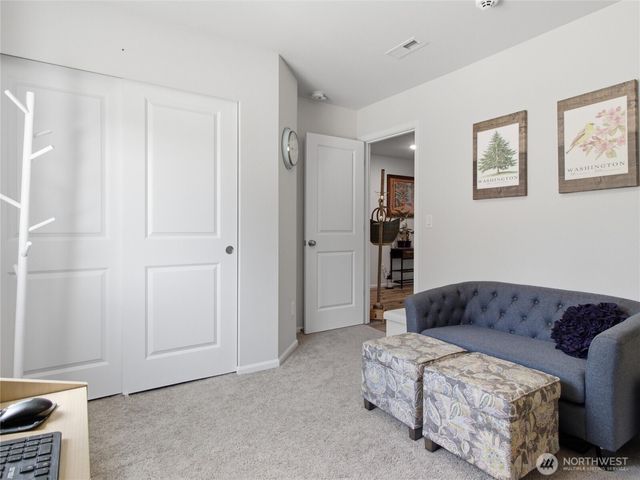 546 Gilbertson Lane SE, Olympia, WA 98501