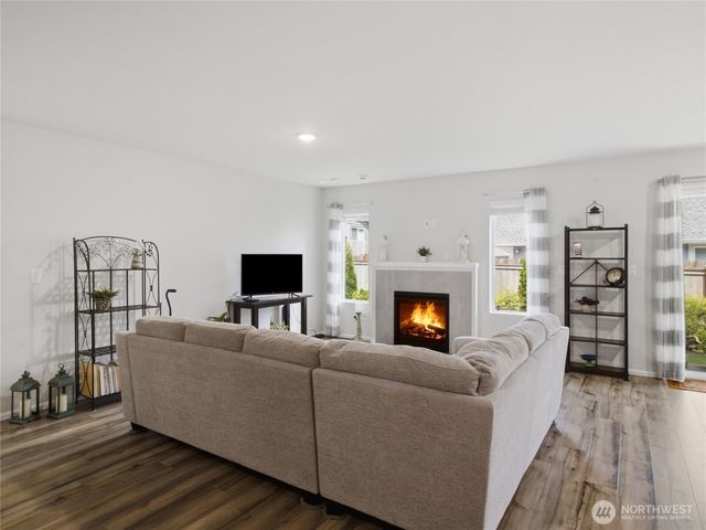546 Gilbertson Lane SE, Olympia, WA 98501