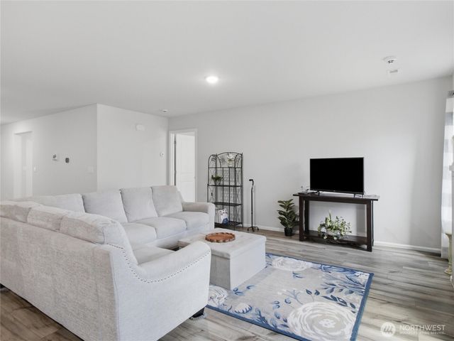546 Gilbertson Lane SE, Olympia, WA 98501
