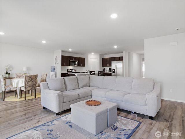 546 Gilbertson Lane SE, Olympia, WA 98501