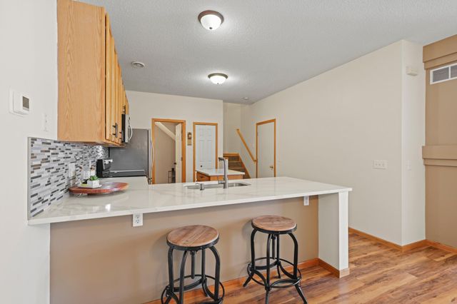 13037 Europa Trail Way N F, Hugo, MN 55038