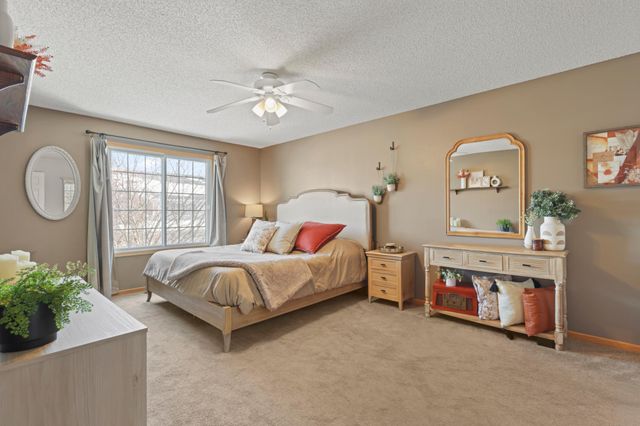 13037 Europa Trail Way N F, Hugo, MN 55038