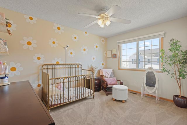 13037 Europa Trail Way N F, Hugo, MN 55038