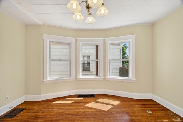 43 W 31st Street, Covington, KY 41015