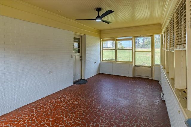 246 Fairview Avenue, Mount Airy, NC 27030