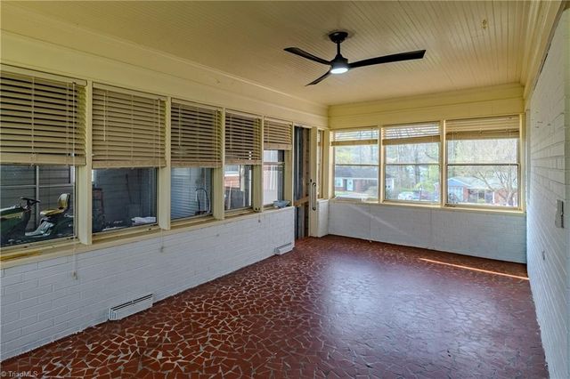 246 Fairview Avenue, Mount Airy, NC 27030