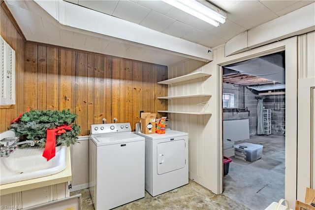 246 Fairview Avenue, Mount Airy, NC 27030
