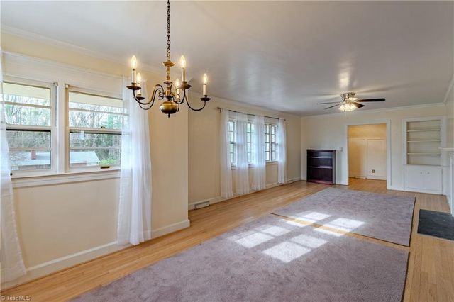 246 Fairview Avenue, Mount Airy, NC 27030