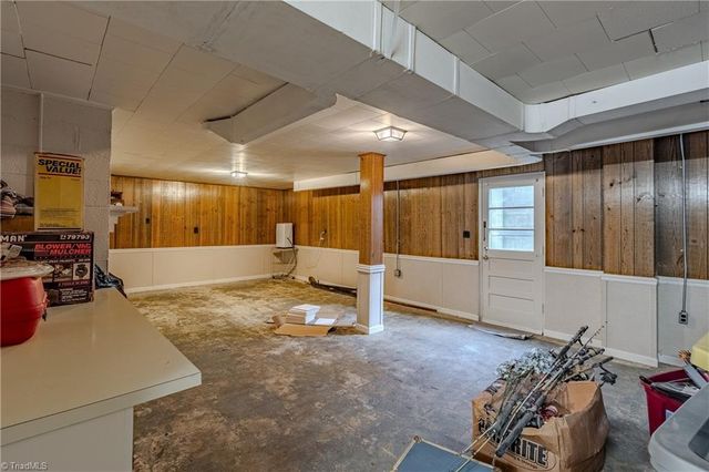 246 Fairview Avenue, Mount Airy, NC 27030