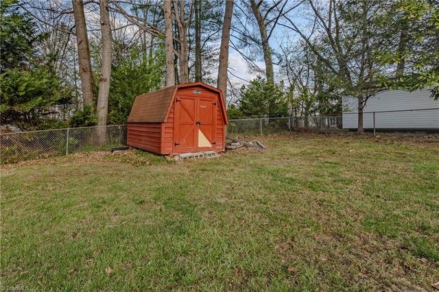 246 Fairview Avenue, Mount Airy, NC 27030