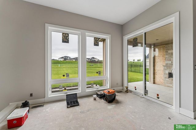 3308 S 206th Street, Elkhorn, NE 68022