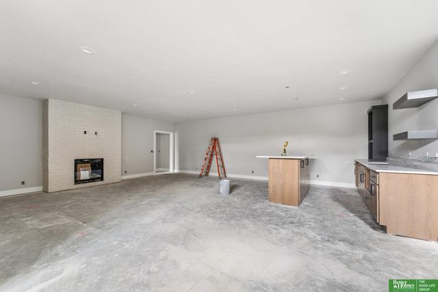 3308 S 206th Street, Elkhorn, NE 68022