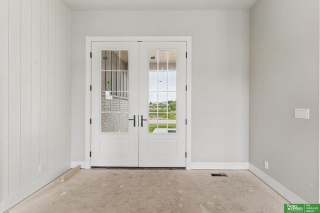 3308 S 206th Street, Elkhorn, NE 68022